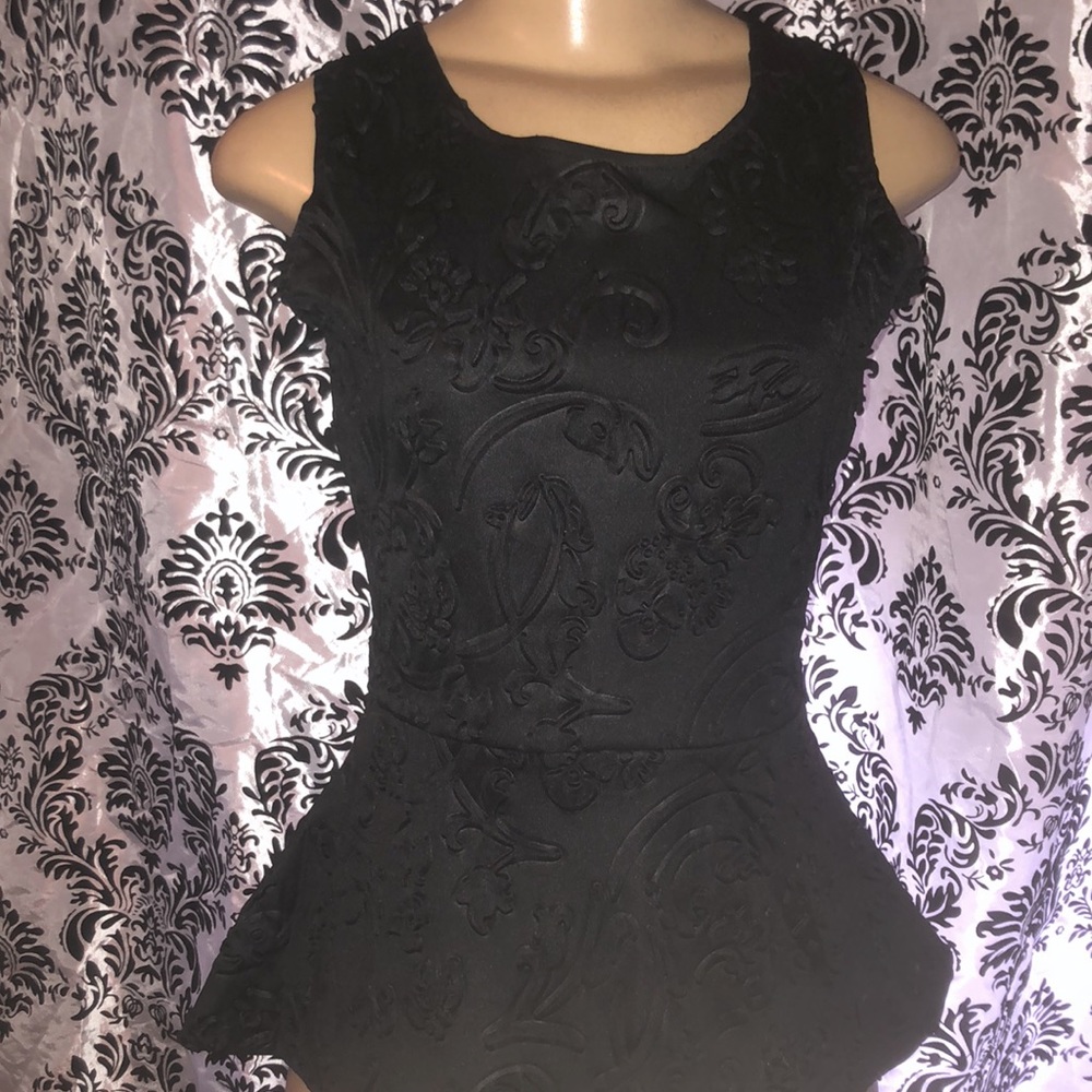 Peplum black sleeveless top Venice back nwot m/l